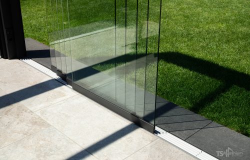 sommergarten-serie-t-glasschiebetuer-kubus-flachdach-zipstore-spotlights-infrarotheizung-37-1