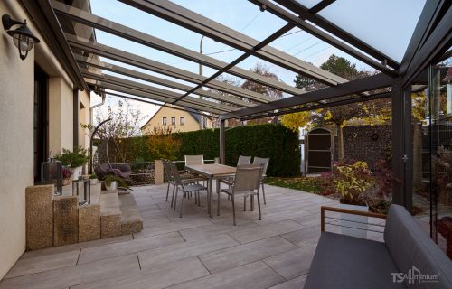 terrassendach-serie-veranda-unterglasmarkise-zipmarkise-spotlights-23